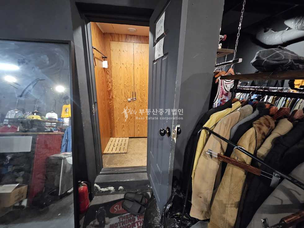 서울 마포구 서교동 실28.유동인구많은.간판노출좋은.지하상 월세 매물번호 13349 사진 7