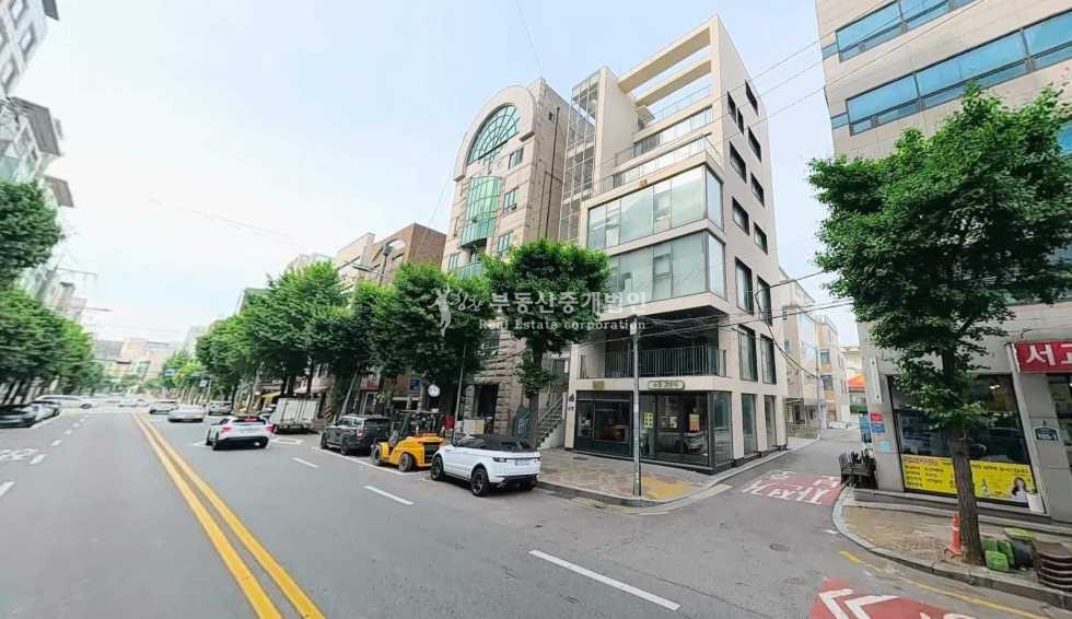 서울 마포구 서교동 서교동 오피스 밀집 라인, 2,6호선 이용가능, 코너건물,관리잘된건물 매매 매물번호 13342 사진 2