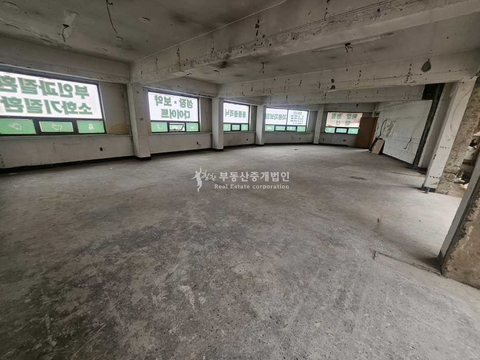 서울 마포구 망원동 실38.망리단메인.전면넓은.노출도최상 월세 매물번호 12932 사진 3
