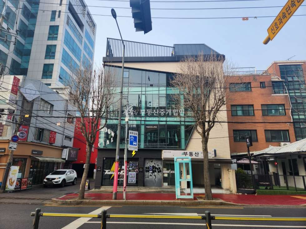 서울 마포구 상수동 상수역 도보 2분 , 대로변 코너 내외관 컨디션 좋은 올근생 건물 매매 매물번호 12344 사진 1