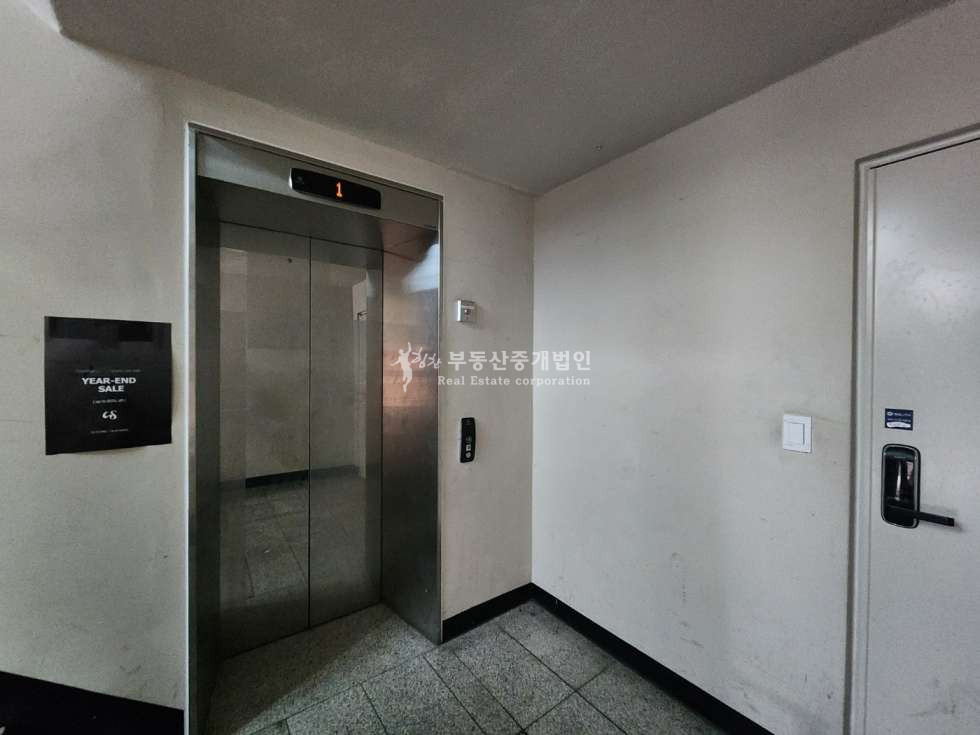 서울 마포구 상수동 상수역 도보 2분 , 대로변 코너 내외관 컨디션 좋은 올근생 건물 매매 매물번호 12344 사진 8