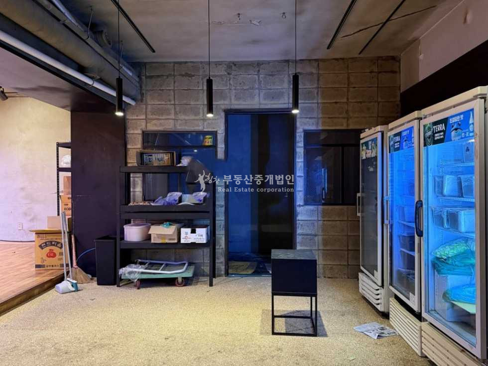 서울 마포구 동교동 실50.무권리.스튜디오완비.연습실인테리어 월세 매물번호 13372 사진 2