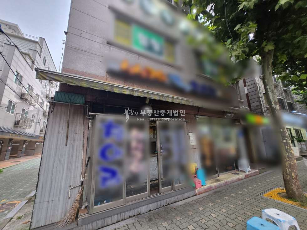 서울 마포구 망원동 망원 한강 대로변 l 넓은 주차장, 교통 좋은 찾아오는 맛집 1층 상가 월세 매물번호 11574 사진 1