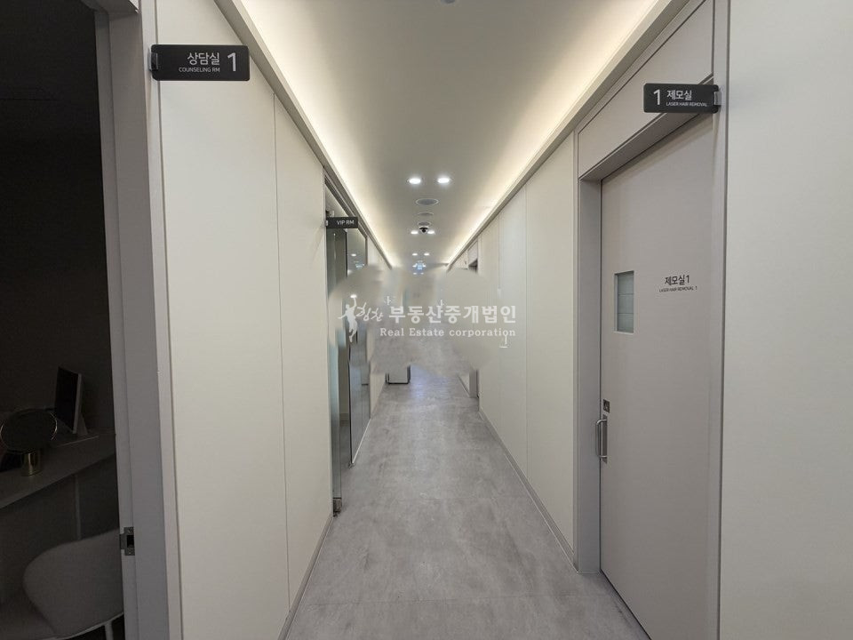 서울 마포구 동교동 실194.병의원가능.피부과인테리어. 월세 매물번호 13425 사진 6