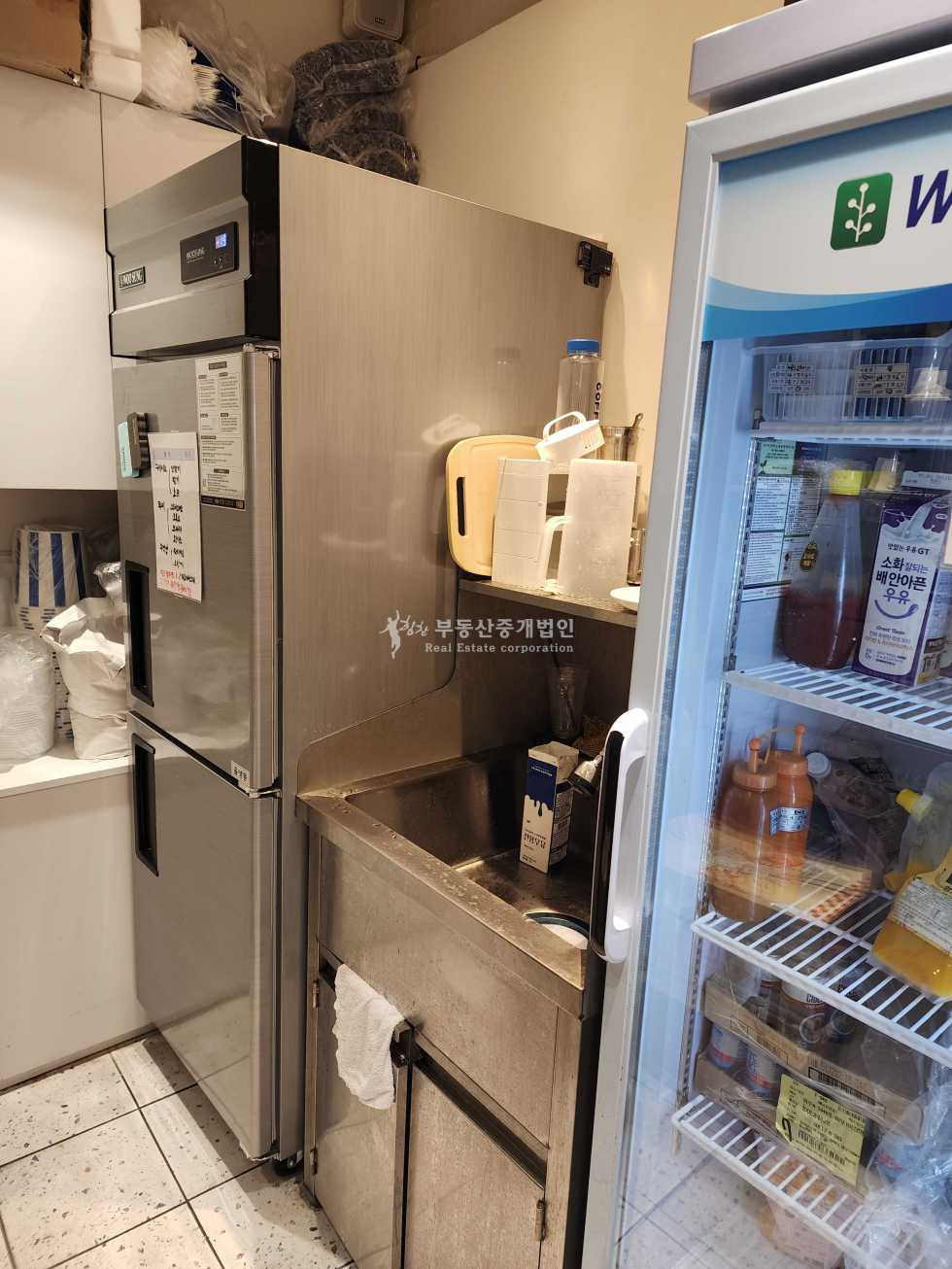 서울 마포구 서교동 홍대 유동인구 많은 위치 좋은 상권 1층 카페 월세 매물번호 13460 사진 6