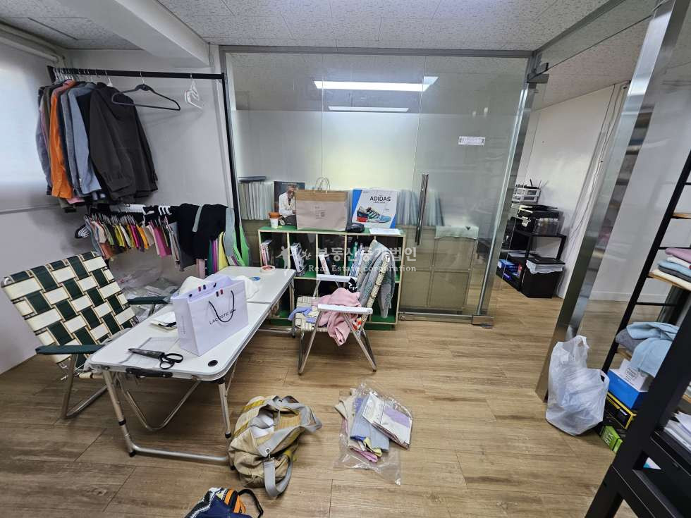 서울 마포구 동교동 실28.인테리어사무실.2번출구역세권.대형주차1대무료 월세 매물번호 11236 사진 11