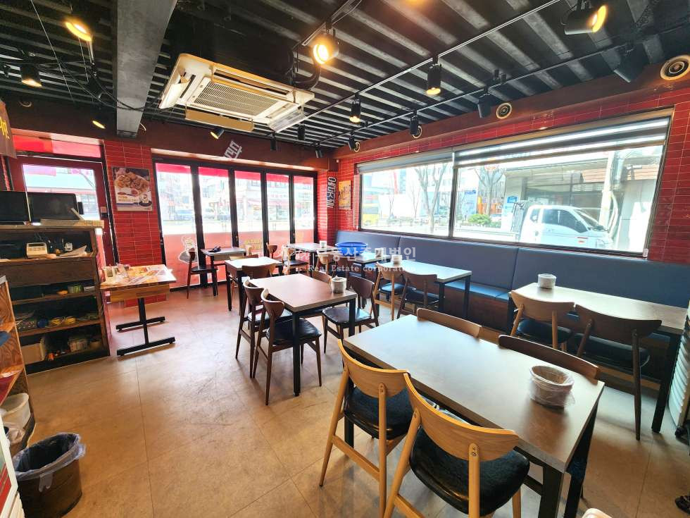 서울 마포구 성산동 대로변 먹자라인 1층코너 가시성,노출 좋은 자리 월세 매물번호 10987 사진 1