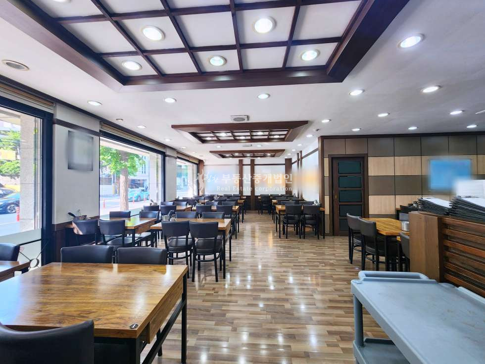 서울 마포구 성산동 20여년간 한자리를 지켜온 1층 맛집 월세 매물번호 13206 사진 1