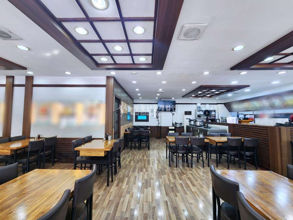 서울 마포구 성산동 20여년간 한자리를 지켜온 1층 맛집 월세 매물번호 13206 사진 3