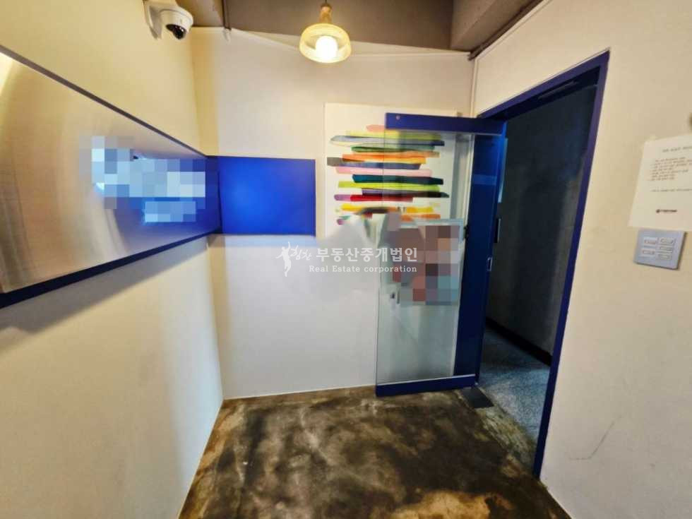서울 마포구 서교동 실38.깔끔인테리어.냉난방완비.주차2대가능 월세 매물번호 13502 사진 5