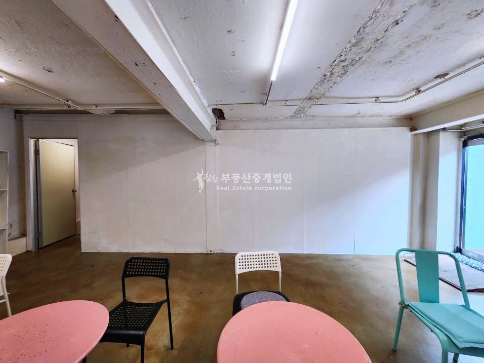 서울 마포구 서교동 대박 무권리 홍대 커피프린스 골목상권 현황 1층 상가 월세 매물번호 13151 사진 4