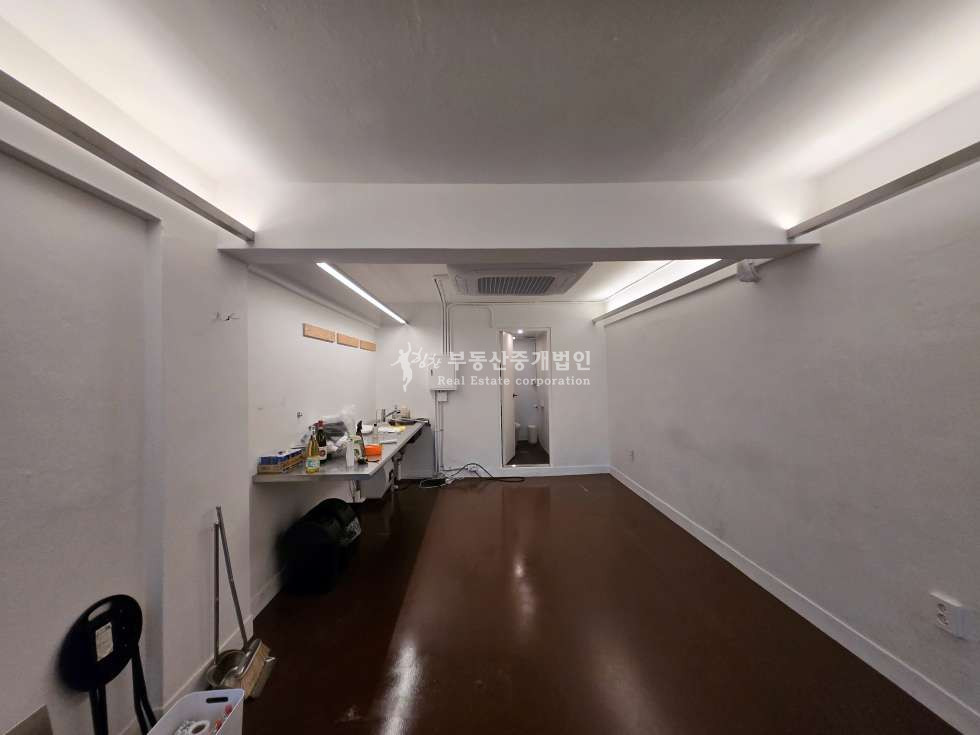 서울 마포구 합정동 상수역 인근 대로변 1층 I 접근성 우수 I 무권리 I 개방감 좋음 월세 매물번호 11572 사진 5
