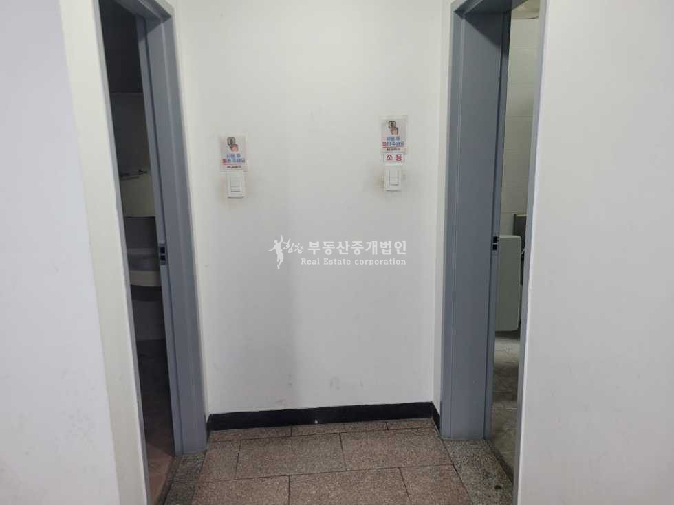 서울 마포구 서교동 망원역 근거리 가성비 좋은 중형 사이즈 사무실 월세 매물번호 13571 사진 14