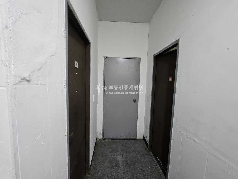 서울 마포구 상수동 실18.야장사용가능.대로변노출우수.레드로드 월세 매물번호 13583 사진 8