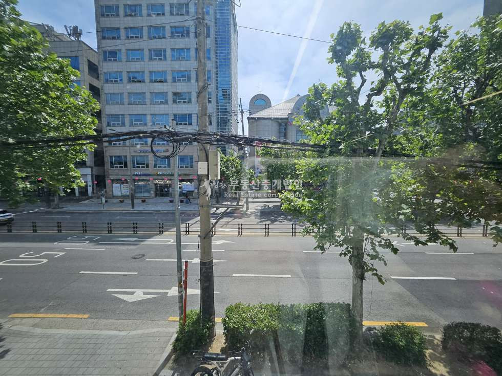 서울 마포구 동교동 실42.무권리.6차선대로변건물.전면넓은상가 월세 매물번호 13164 사진 8