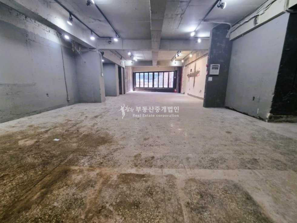서울 마포구 서교동 365,24시 무료컨설팅ok l 업종제한없음 술거리 월세 매물번호 13555 사진 6
