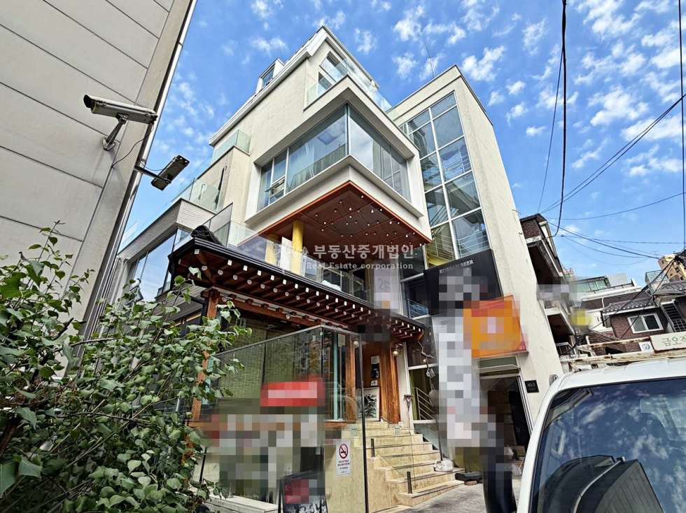 서울 마포구 동교동 미로길 Y로드 인근 넓은 평수 유동 활발 매출 잘 나오는 상가 반지층 월세 매물번호 13081 사진 11