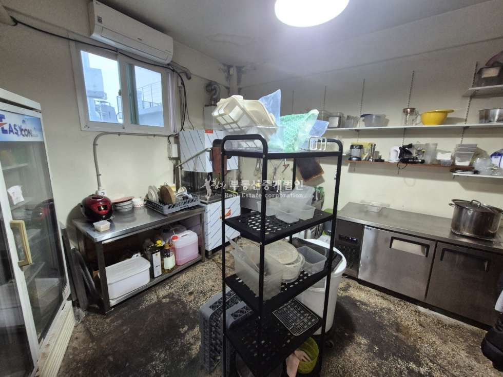 서울 마포구 망원동 망리단길 메인길 2층뷰맛집 넓은 평수 경쟁력 확보 월세 매물번호 12458 사진 12