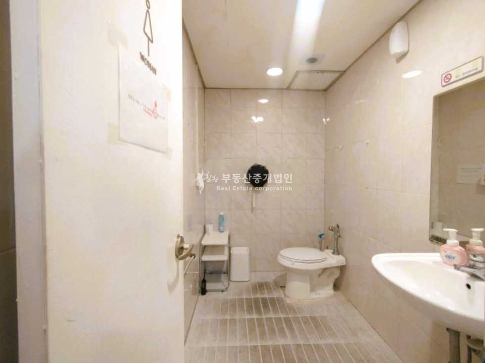 서울 마포구 동교동 365,24시 무료컨설팅 ok l 5개룸 연습실 l 양도가능 월세 매물번호 13669 사진 14