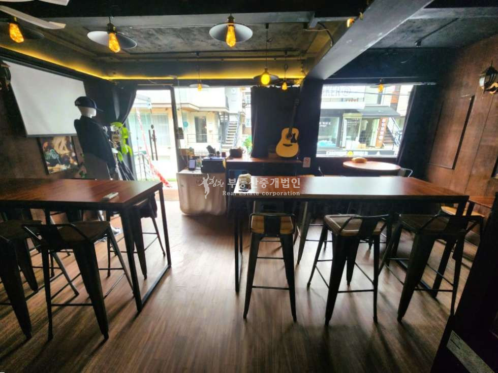 서울 마포구 서교동 365,24시 무료컨설팅ok l 커피프린스 패션거리 파사드좋음 월세 매물번호 12656 사진 3