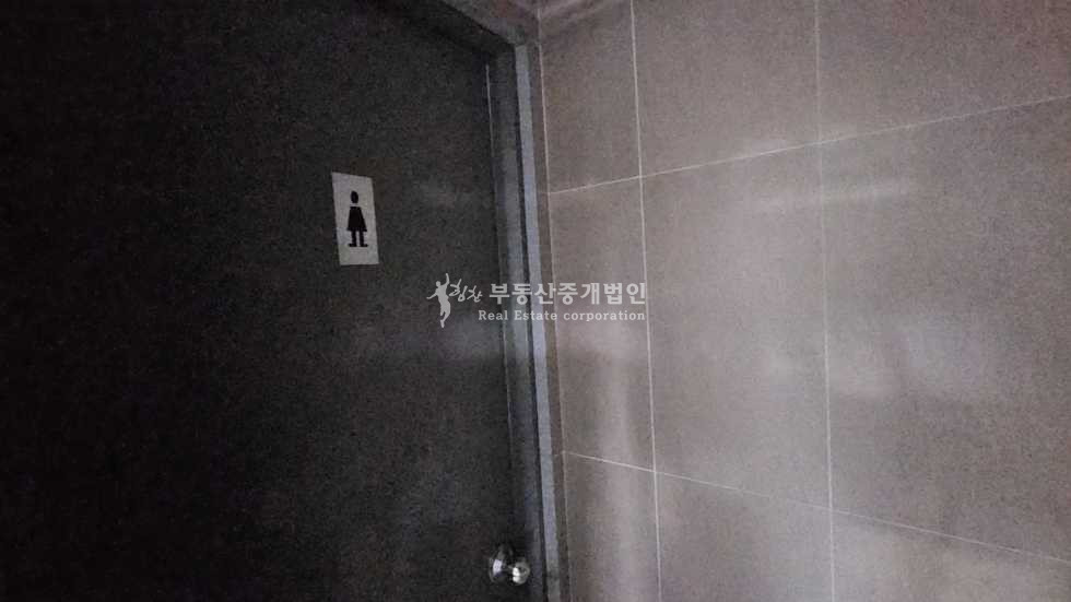 서울 마포구 서교동 50평 인테리어 예쁜 합정역세권 사무실 월세 매물번호 13697 사진 4