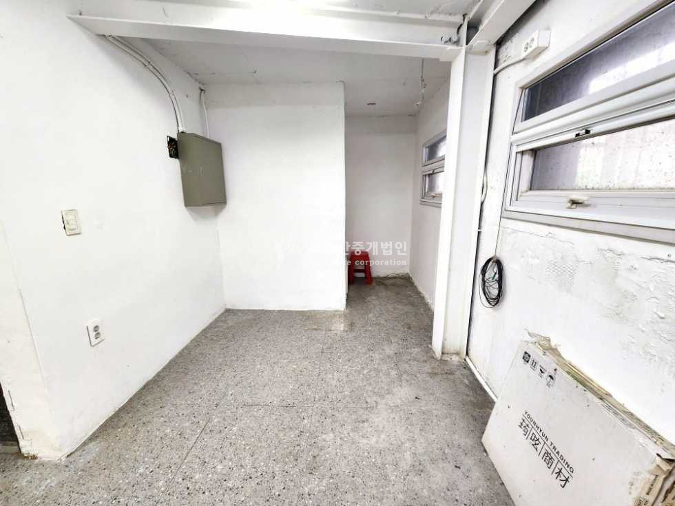 서울 마포구 서교동 365,24시 무료컨설팅ok l 지정주차1대가능 l 초역세권 월세 매물번호 13689 사진 5