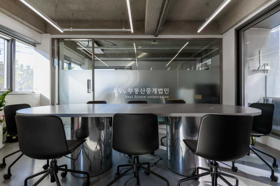 서울 마포구 서교동 홍대 사옥 및 수익성 건물, 올리모델링 ,엘베유,자주식주차가능 매매 매물번호 13335 사진 7