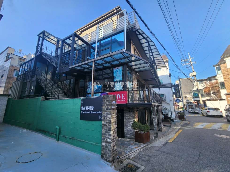 서울 마포구 동교동 홍대입구역 초역세권 리모델링 완려된 올근생 수익형 꼬마빌딩 매매 매물번호 12435 사진 4