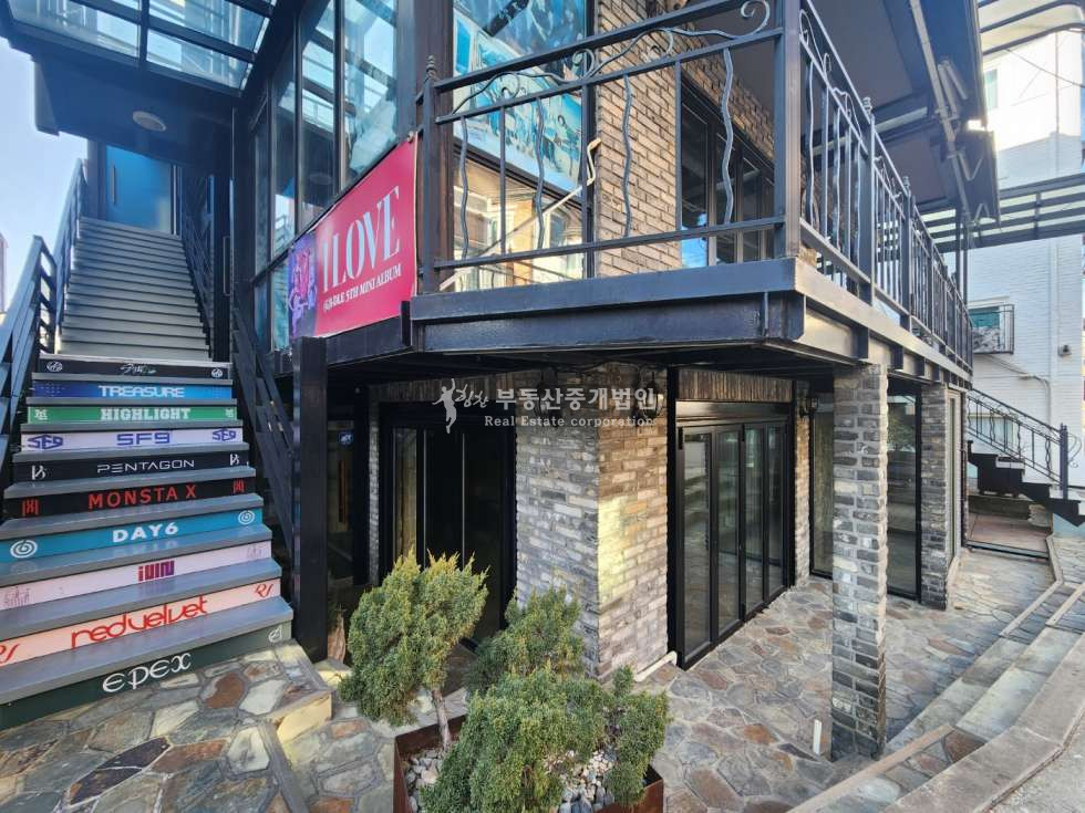 서울 마포구 동교동 홍대입구역 초역세권 리모델링 완려된 올근생 수익형 꼬마빌딩 매매 매물번호 12435 사진 5