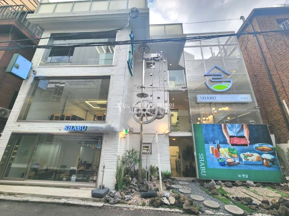 서울 마포구 연남동 홍대입구역 도보 3분 미로길 초입, 올근생 리모델링 건물 매매 매물번호 12031 사진 1