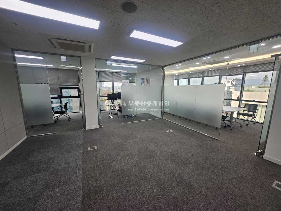 서울 마포구 서교동 실108.인테리어완비.주차2대무료.합정초역세권 월세 매물번호 13523 사진 9