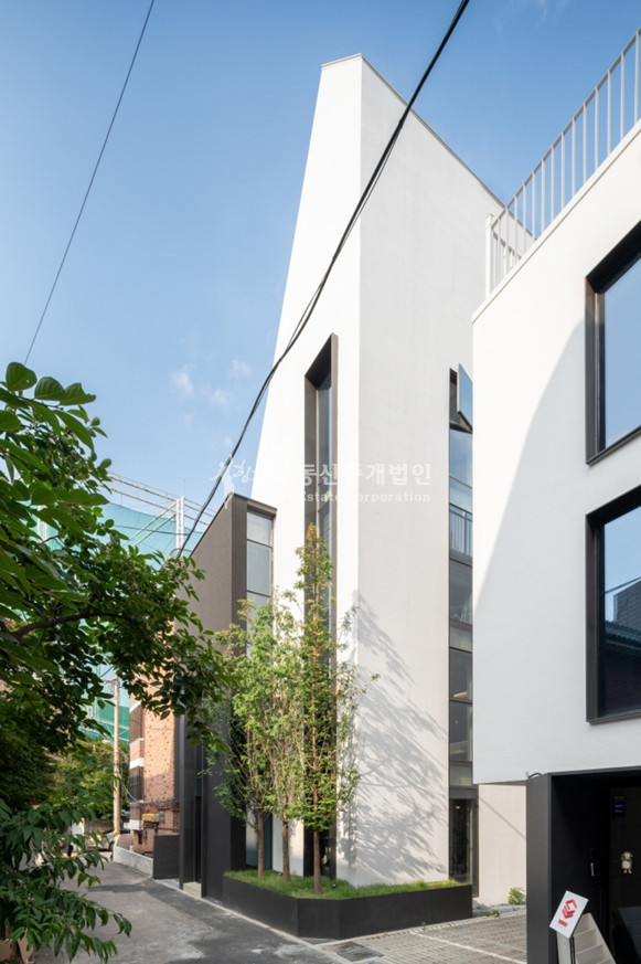서울 마포구 합정동 합정상수 사옥사서 나간 기운좋은 사옥 예쁜건물 통임대 월세 매물번호 13724 사진 1