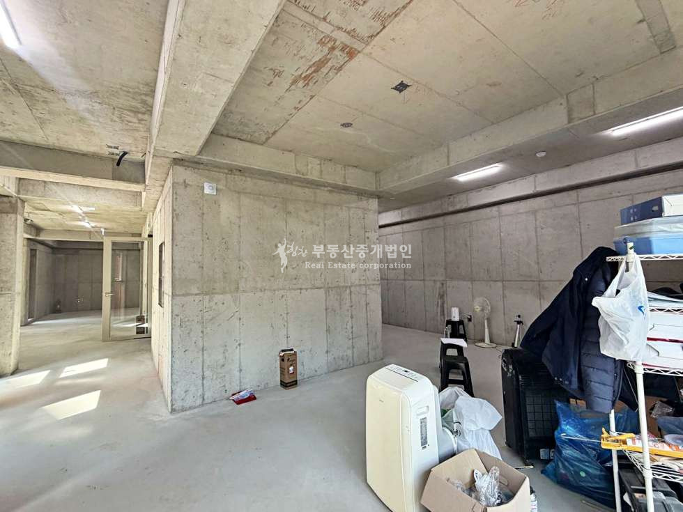서울 마포구 서교동 I힘찬I 무권리 망원역 도보2분 S급컨디션 넓은평수 신축 상가 2층 월세 매물번호 12909 사진 5
