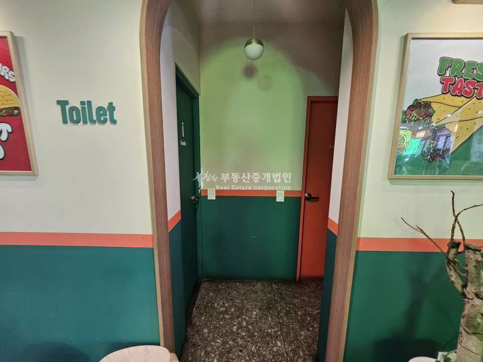 서울 마포구 서교동 실31.레드로드맛집상권.넓은테라스보너스.깔끔인테리어 월세 매물번호 11166 사진 4