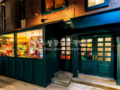 서울 서대문구 창천동 신촌 이대 역세권, 수익률 4% 에 가까운 소액투자 올근생 꼬마빌딩 매매 매물번호 12603 사진 4