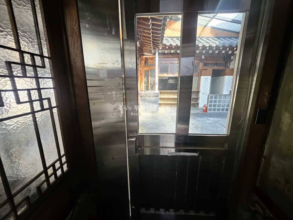 서울 마포구 연남동 무권리.마당사용.고풍스러운한옥.미로길메인.한옥통임대 월세 매물번호 11596 사진 11
