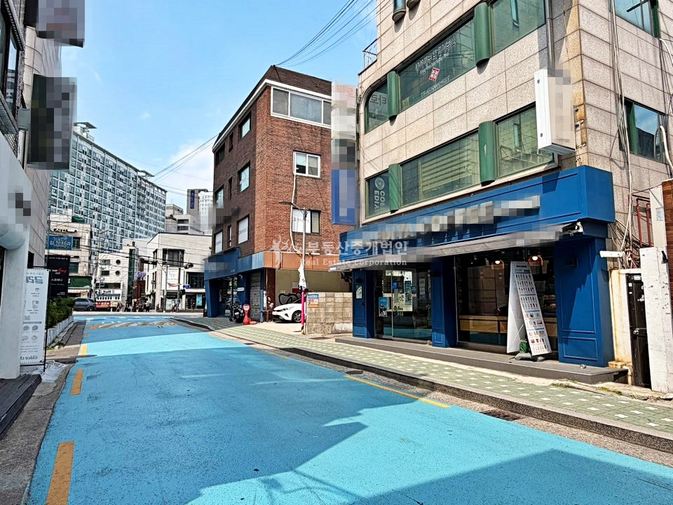 서울 마포구 합정동 I힘찬I 합정역도보1분 하늘길초입 대로변 유동넘치는 네모반듯한 상가1층 월세 매물번호 13289 사진 1