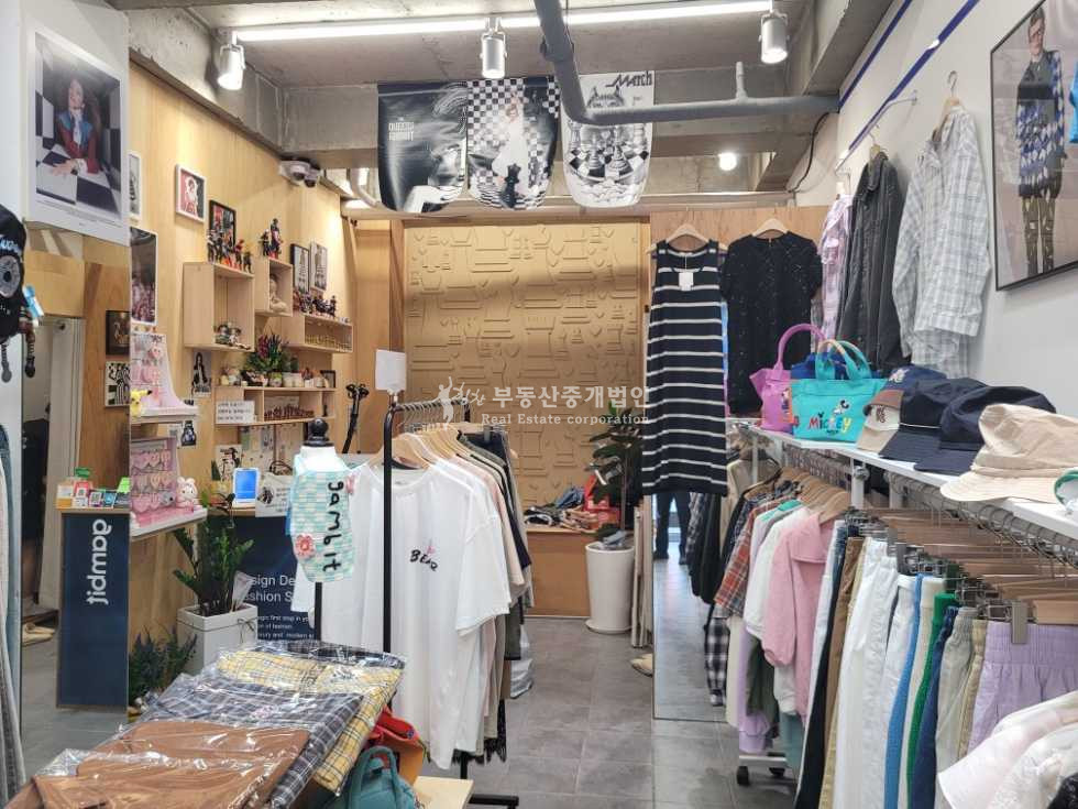 서울 마포구 연남동 연남동 소품샵 편집샾 뷰티 옷가게 미용실 상가 월세 매물번호 13613 사진 5