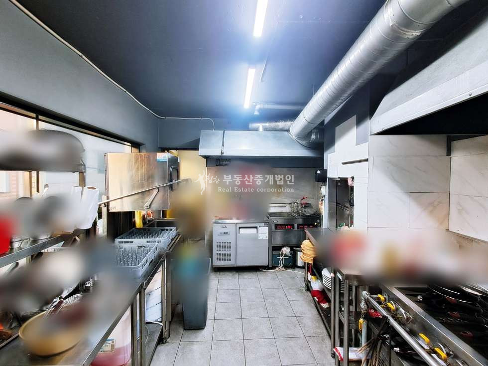 서울 마포구 동교동 치킨, 파스타, 비스트로 추천드립니다~ 월세 매물번호 12203 사진 2