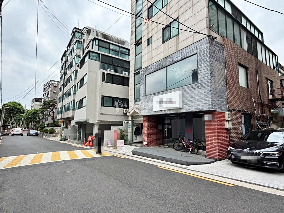 서울 마포구 연남동 I힘찬I 무권리 연남동 툭툭상권 내부계단 접근성 노출성 좋은 상가 1층 2층 연층사용 월세 매물번호 13254 사진 15
