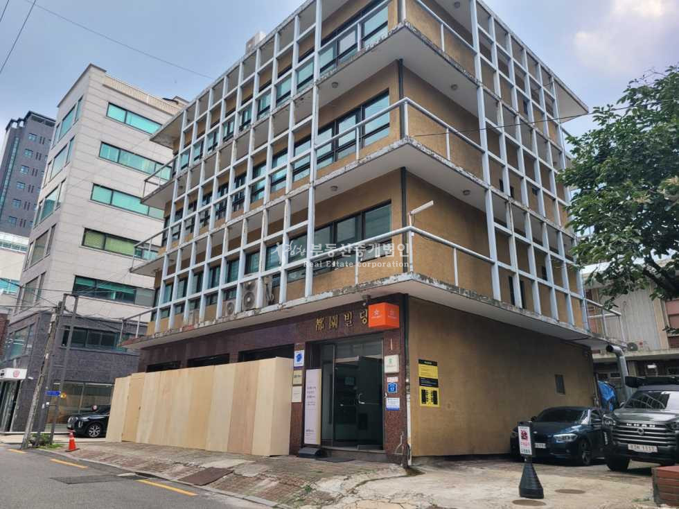 서울 마포구 서교동 홍대입구역 도보 6분거리 역세권 스터디룸 양도양수합니다. 월세 매물번호 12800 사진 1