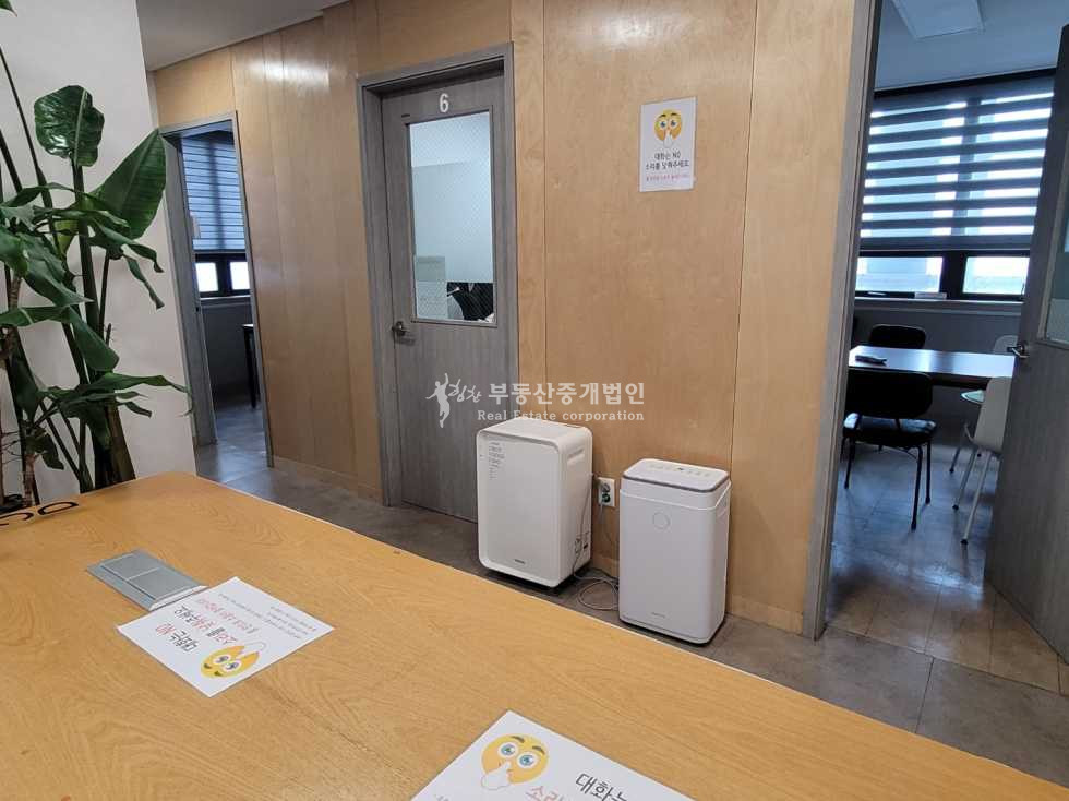 서울 마포구 서교동 홍대입구역 도보 6분거리 역세권 스터디룸 양도양수합니다. 월세 매물번호 12800 사진 6