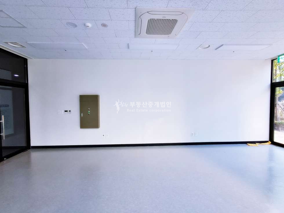 서울 마포구 서교동 101동 양화로 대로변 합정역초역세권 도보1분내 노출최상 1층코너 월세 매물번호 12160 사진 7