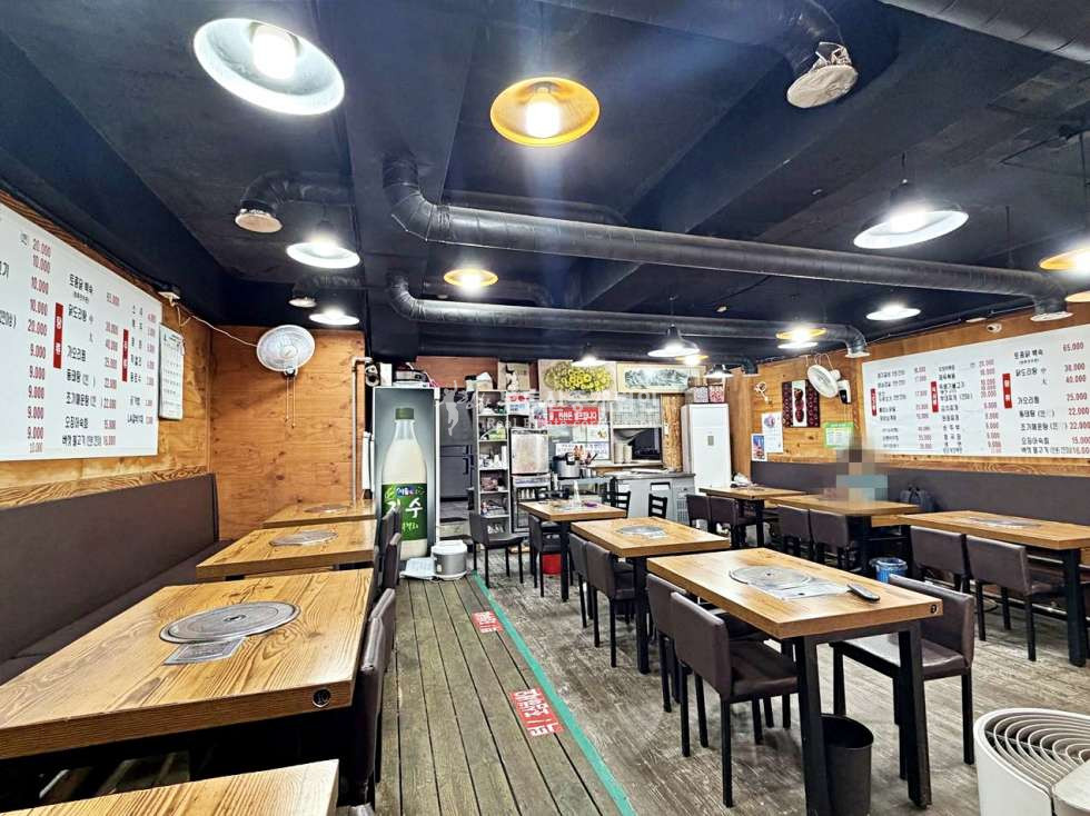 서울 마포구 망원동 I힘찬I 망원월드컵시장 입구 유동보장 매출보장 노출좋은 상가 1층 월세 매물번호 12995 사진 1