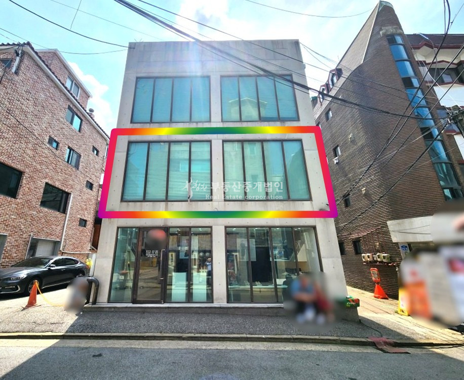 서울 마포구 동교동 365,24시ok l 깔끔한업종만 l 연트럴파크인근 l 노출굳 월세 매물번호 13334 사진 2