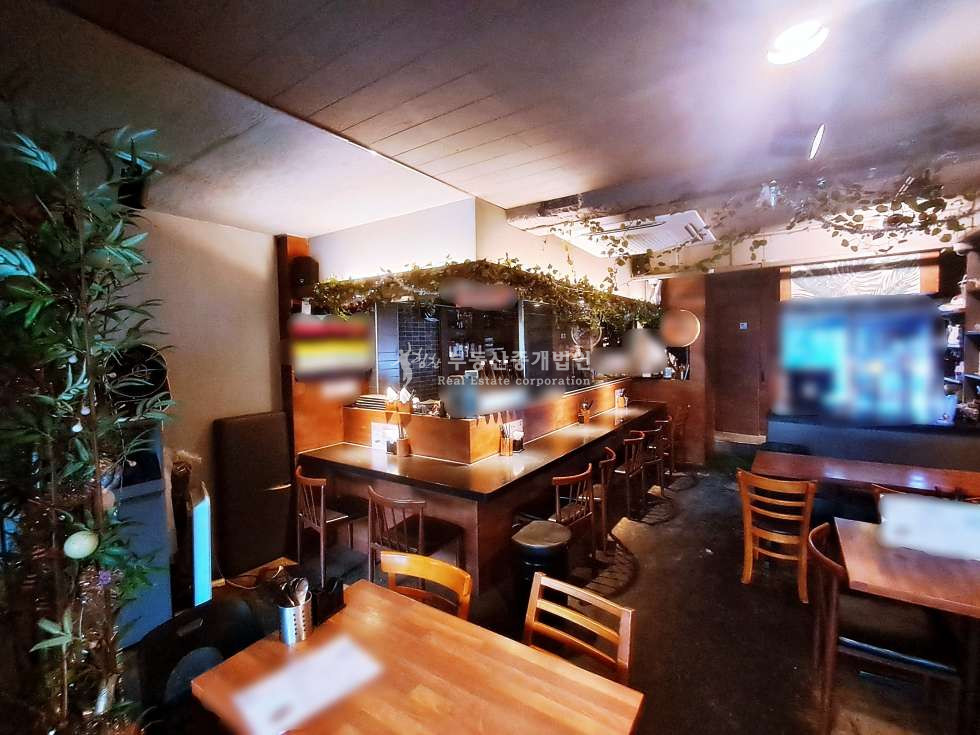 서울 마포구 서교동 홍대걷고싶은거리, 패션거리 인근 1층 상가 추천드립니다. 월세 매물번호 11497 사진 1