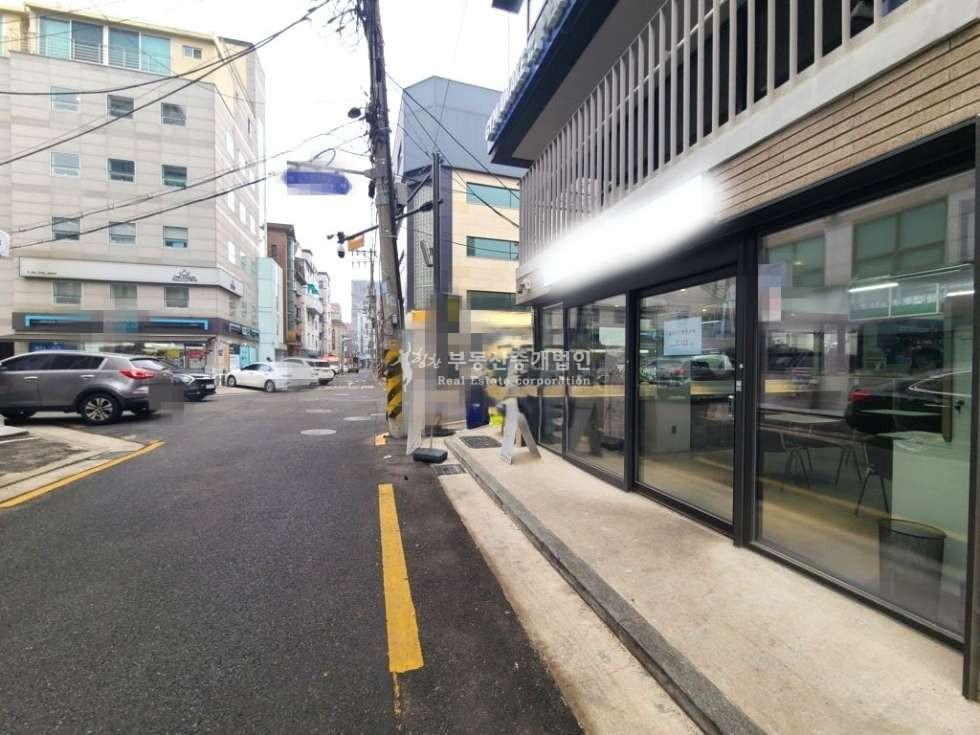 서울 마포구 서교동 I힘찬I 합정,망원역 도보6분 S급 컨디션 노출 좋은 상가 1층 월세 매물번호 12745 사진 7