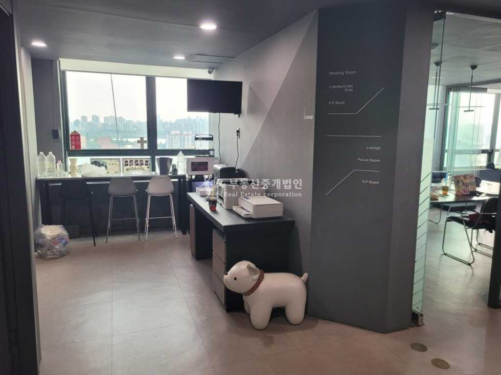 서울 마포구 합정동 합정역앞 엔터테인먼트 기획사용 건물 방음룸 연습실 완비 월세 매물번호 13560 사진 3