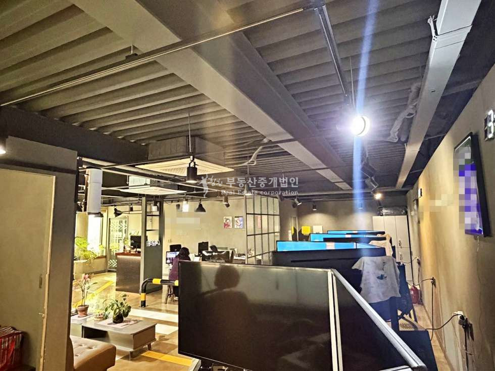 서울 마포구 성산동 I힘찬I 망원역세권 대로변사거리 노출 접근성 최상 상가 2층 월세 매물번호 12845 사진 2