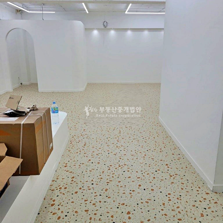 서울 마포구 서교동 I힘찬I 합정 젠틀몬스터라인 유동넘치는 위치 깔끔한 내부 상가 2층 월세 매물번호 12840 사진 5